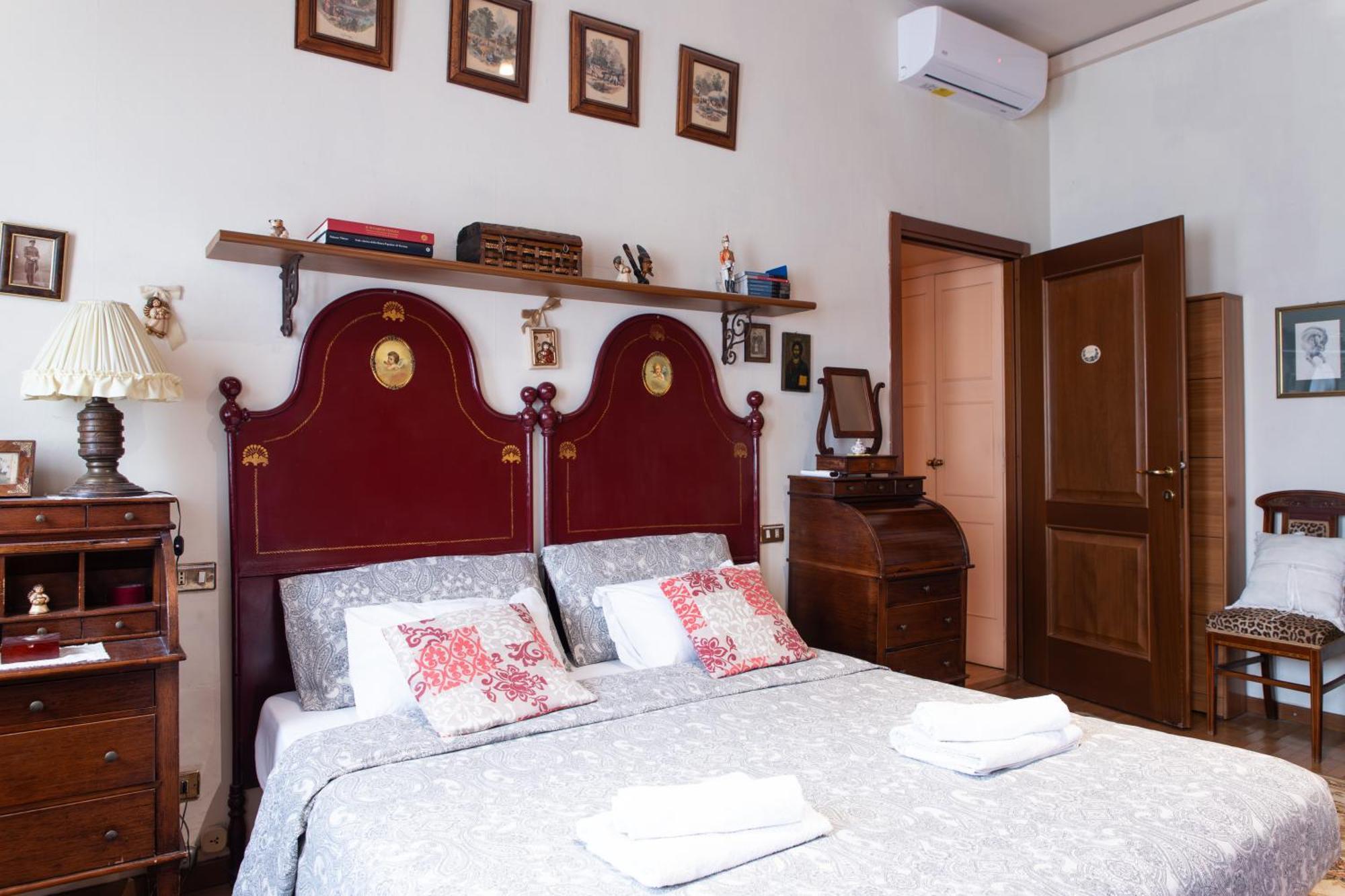 Ferienwohnung Duomo Walking Distance Elegant Flat With View Mailand Exterior foto