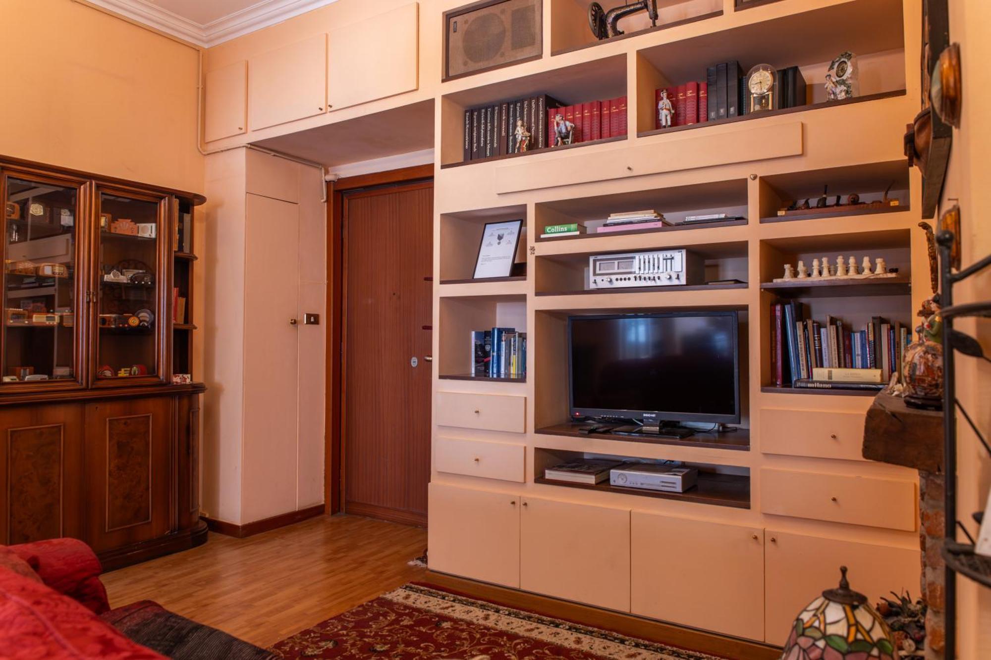 Ferienwohnung Duomo Walking Distance Elegant Flat With View Mailand Exterior foto