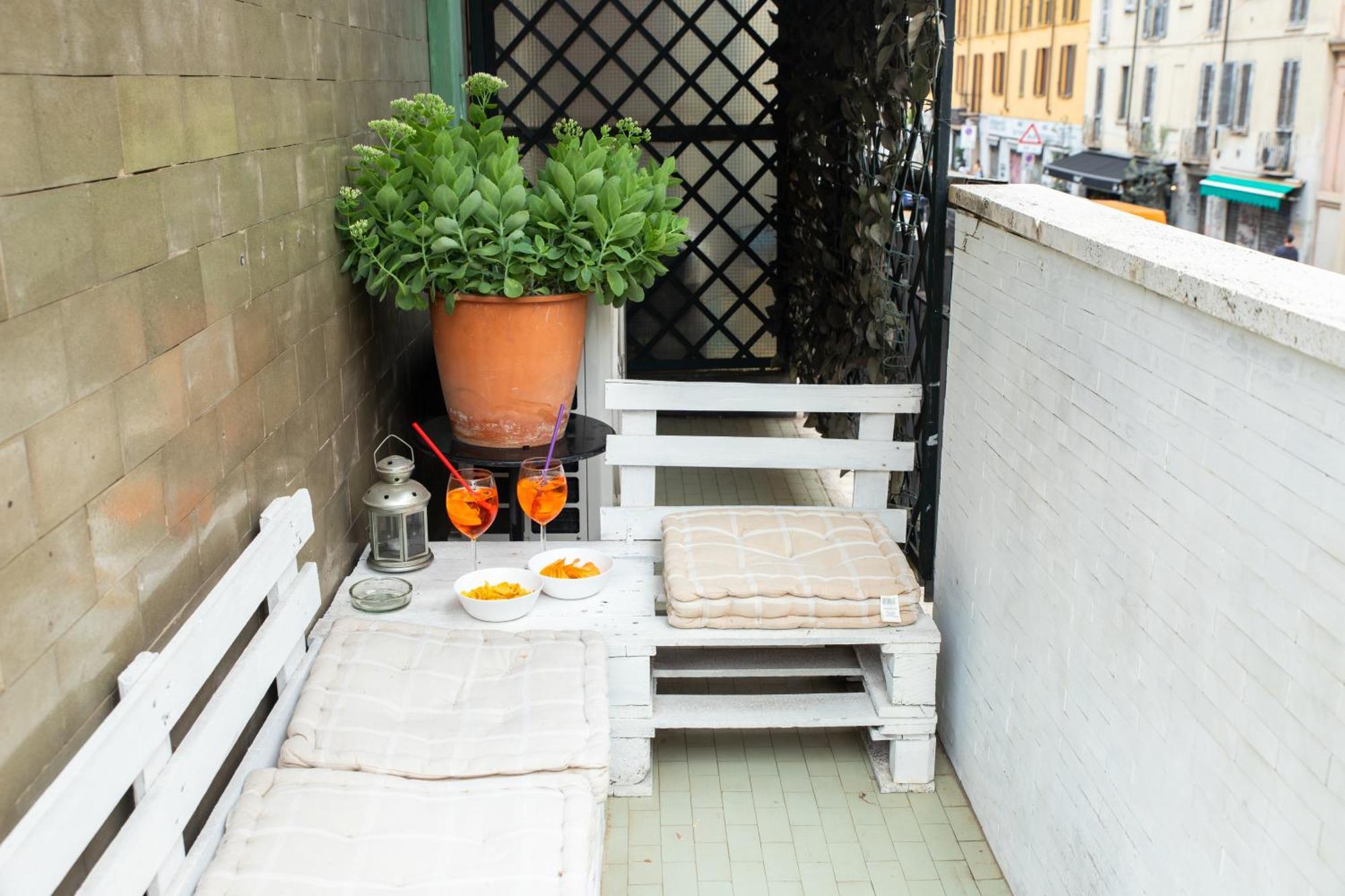 Ferienwohnung Duomo Walking Distance Elegant Flat With View Mailand Exterior foto
