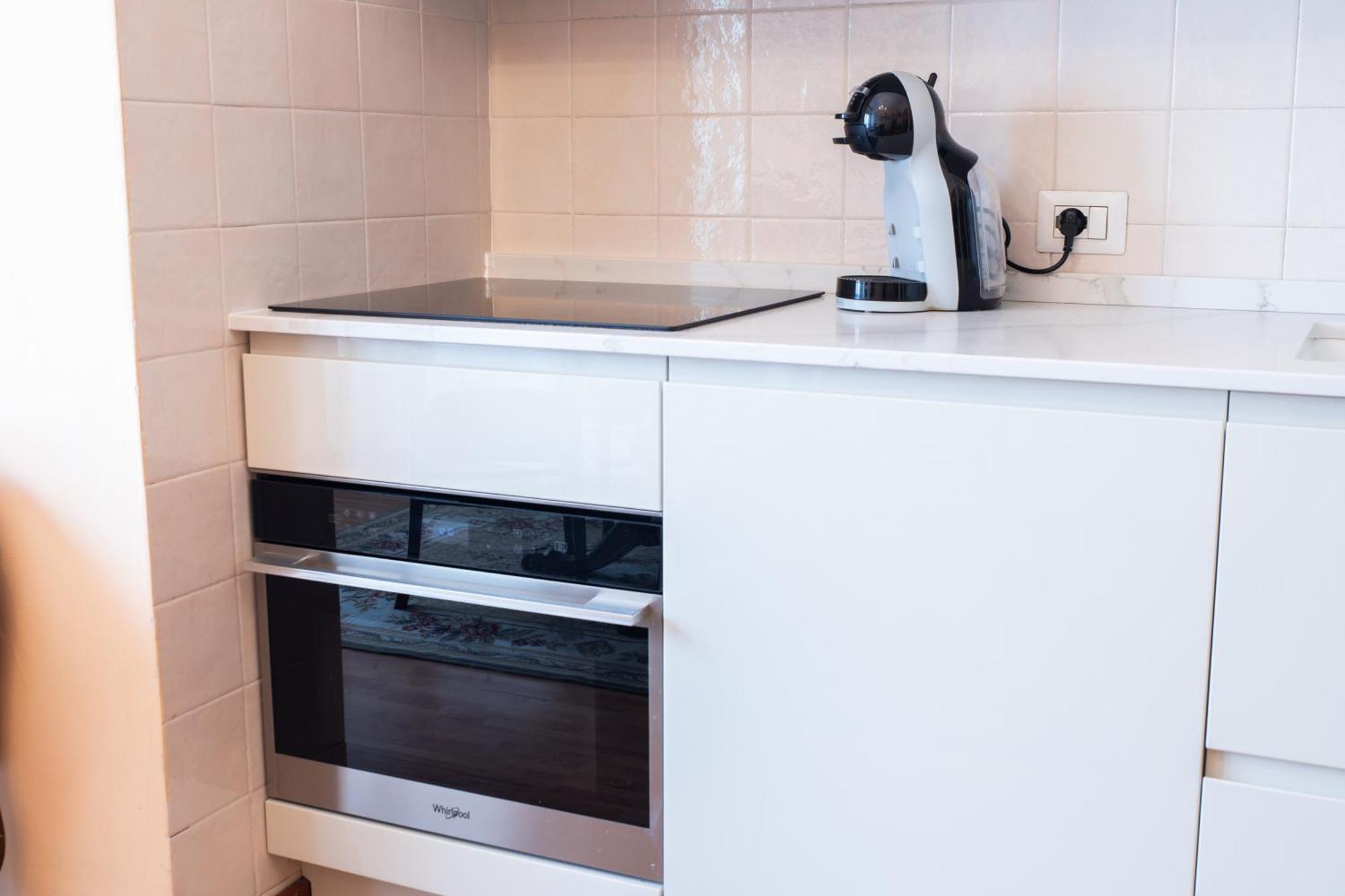 Ferienwohnung Duomo Walking Distance Elegant Flat With View Mailand Exterior foto