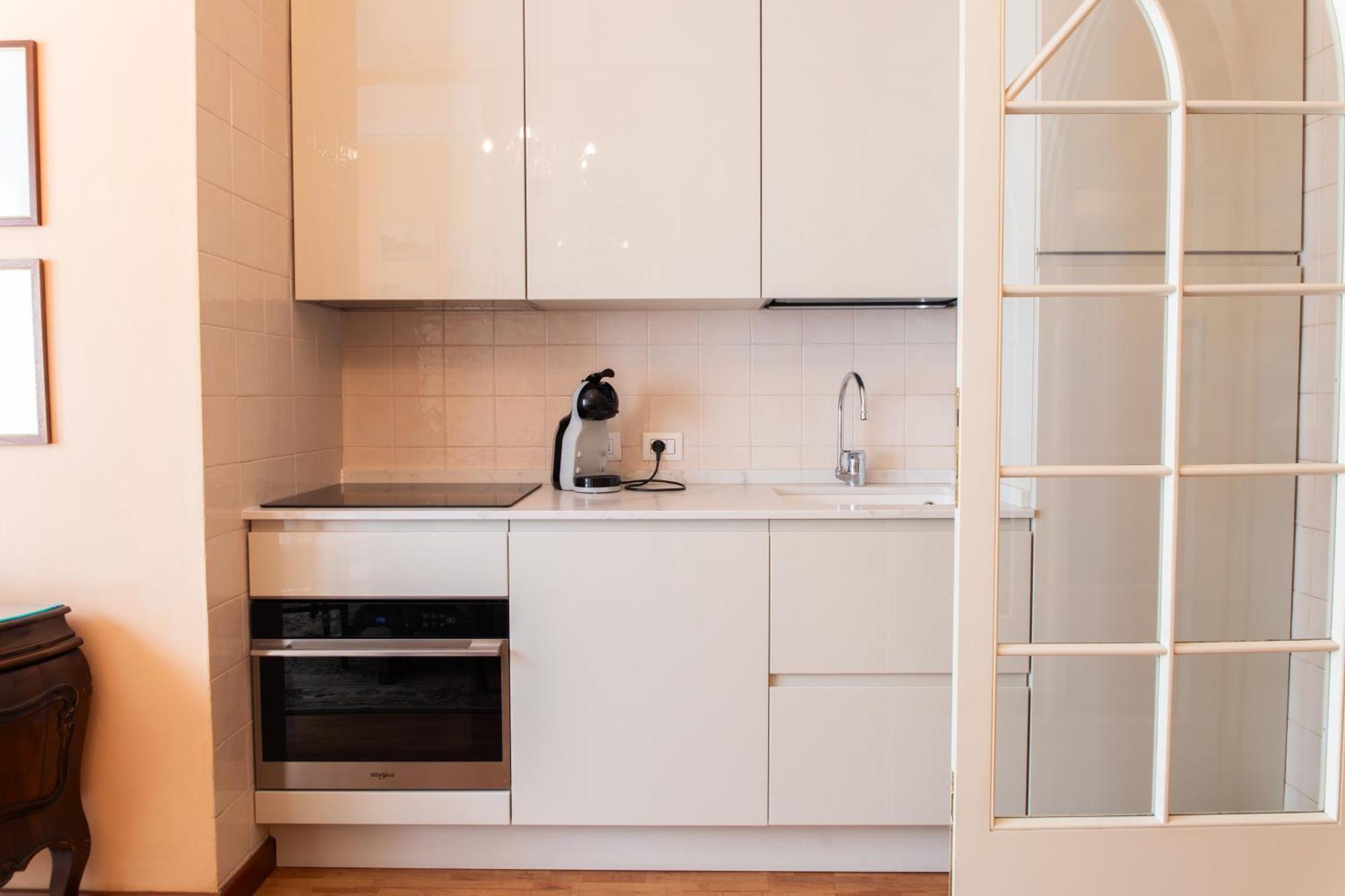 Ferienwohnung Duomo Walking Distance Elegant Flat With View Mailand Exterior foto